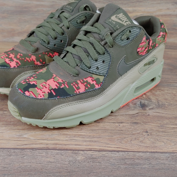 Nike Air Max 90 Digi Camo Olive - Picture 10 of 15